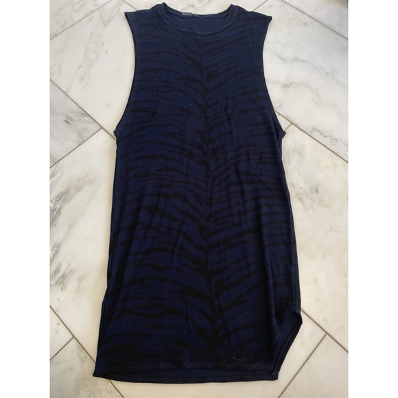 Indah Women’s Sleeveless Mini Dress Black And Navy Zebra Print Large Arm Opening - Picture 2 of 11